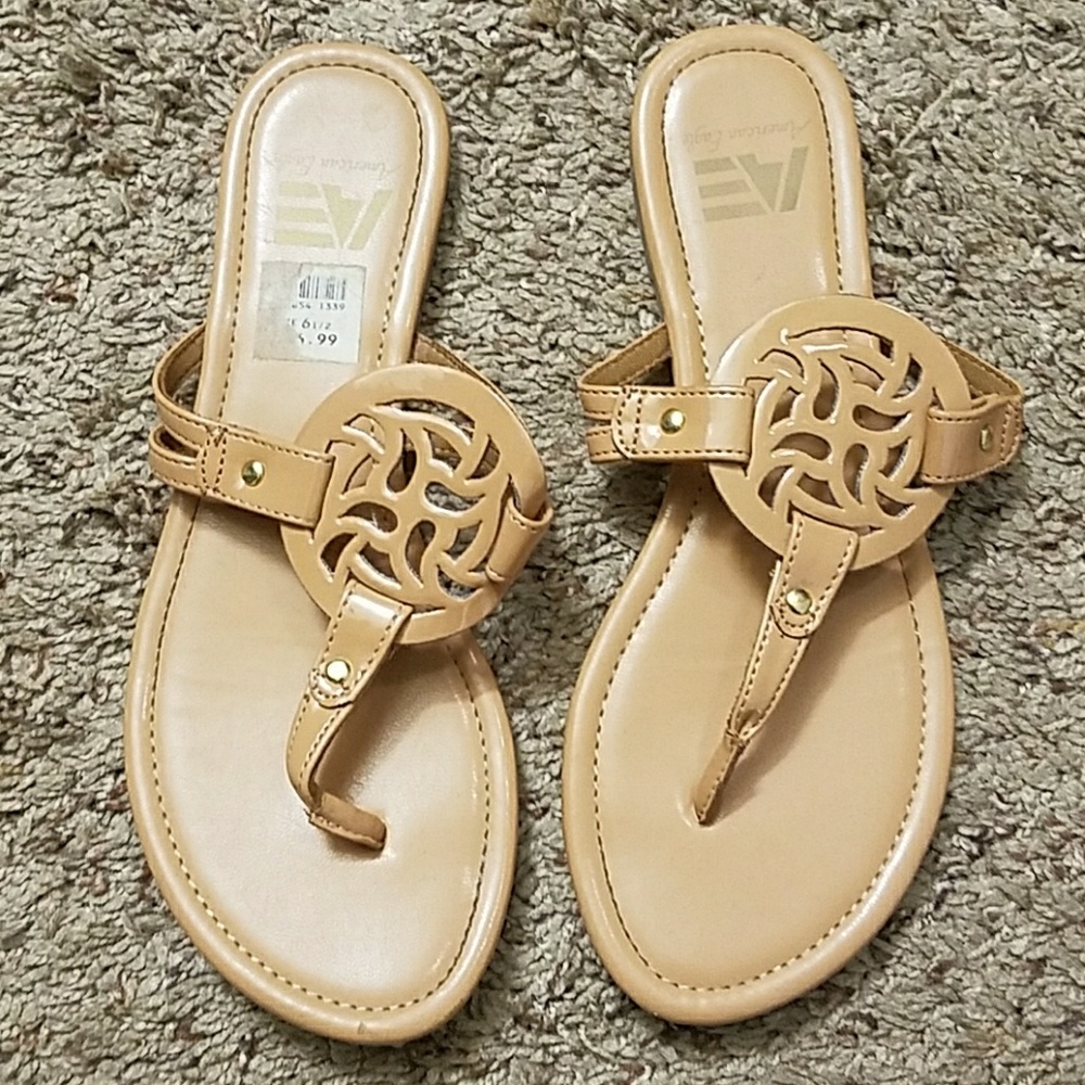 Cute n comfy sandals